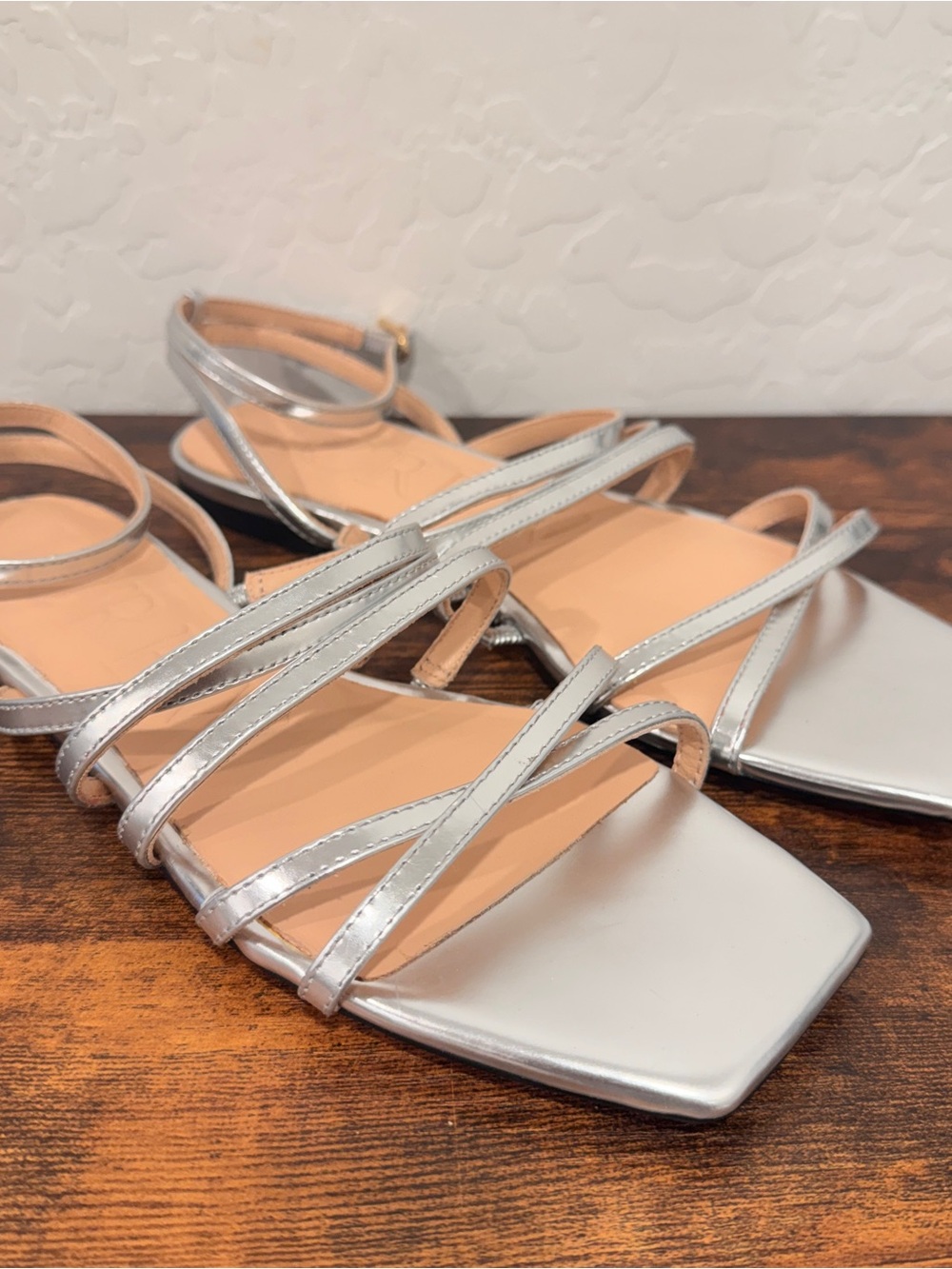 J. Crew New Capri Strappy Sandals Womens 7 Silver Metallic Square-Toe Crisscross